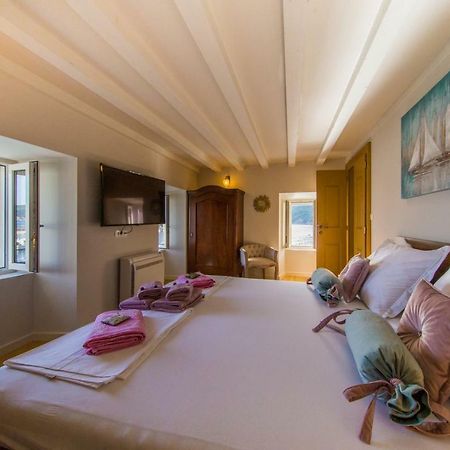 Villa Martina Komiža Zewnętrze zdjęcie